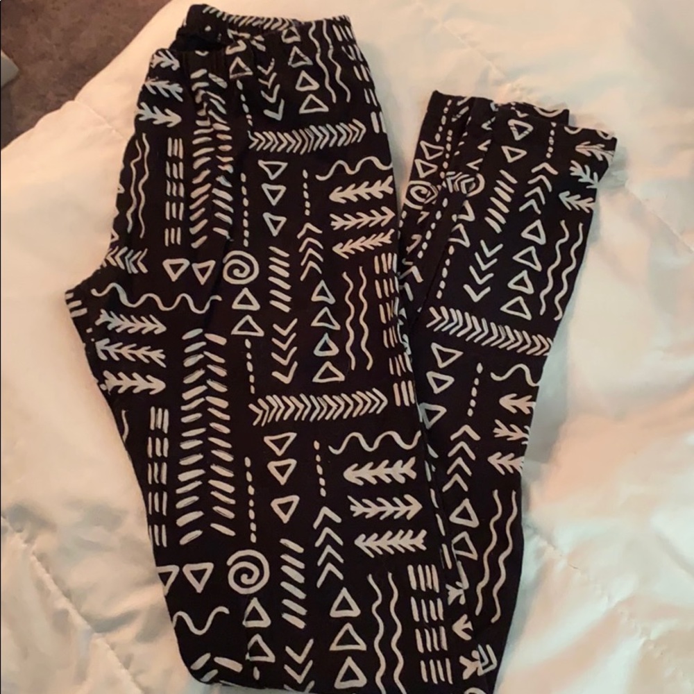 Aztec patterned leggings